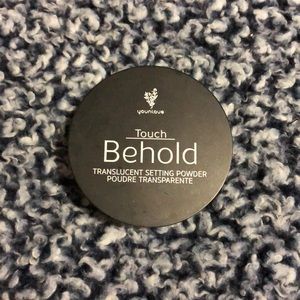 Younique setting powder